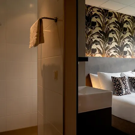 Hotel Wicc 4*