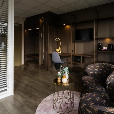 Hotel Wicc 4*
