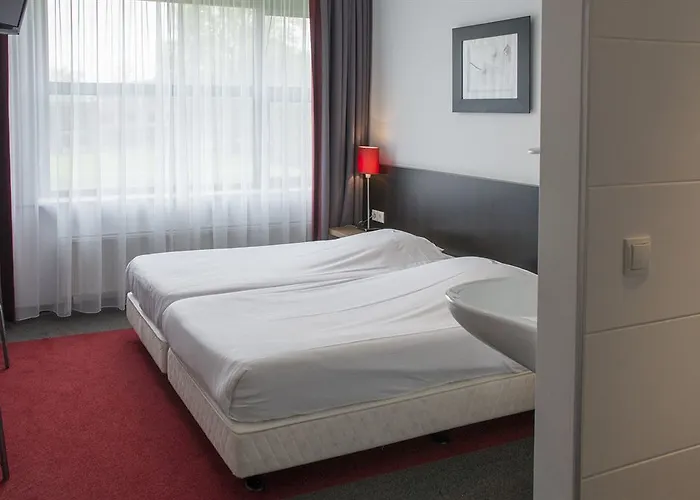 Hotel Wicc 4*